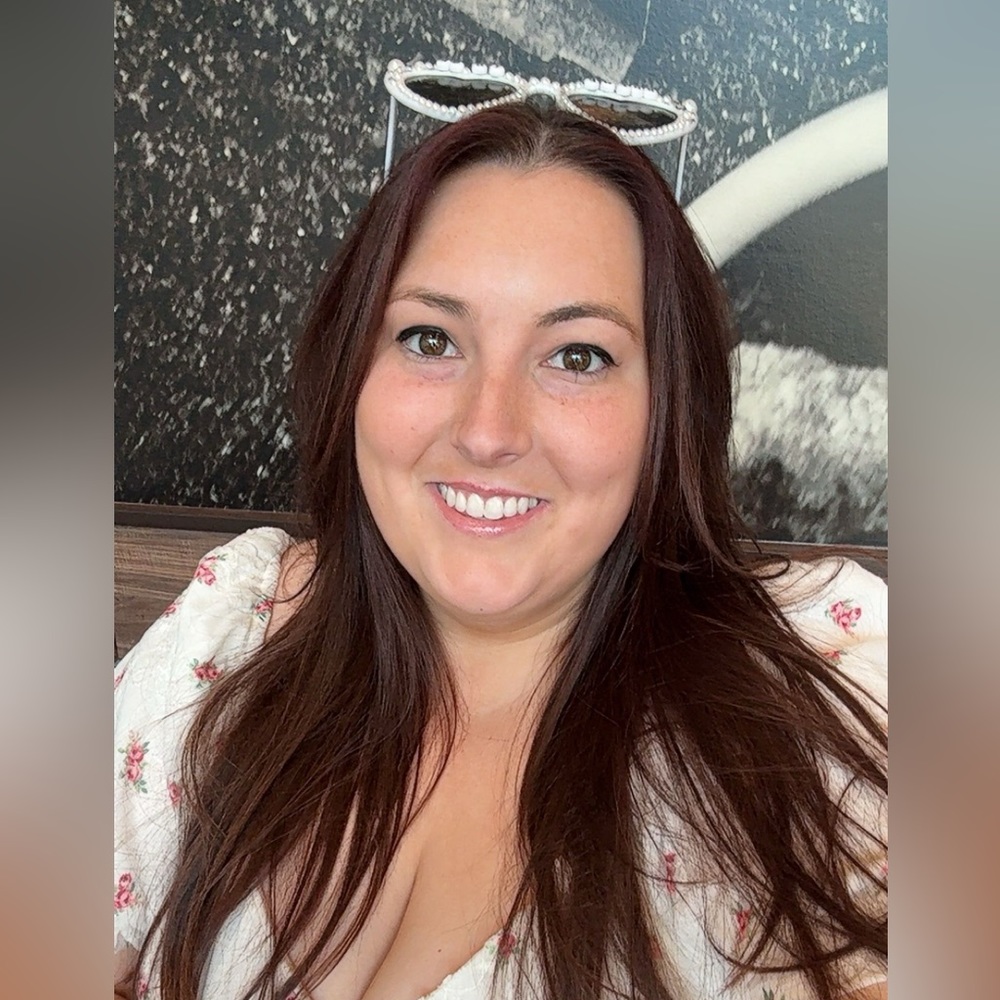 Meet your Posher, Courtney